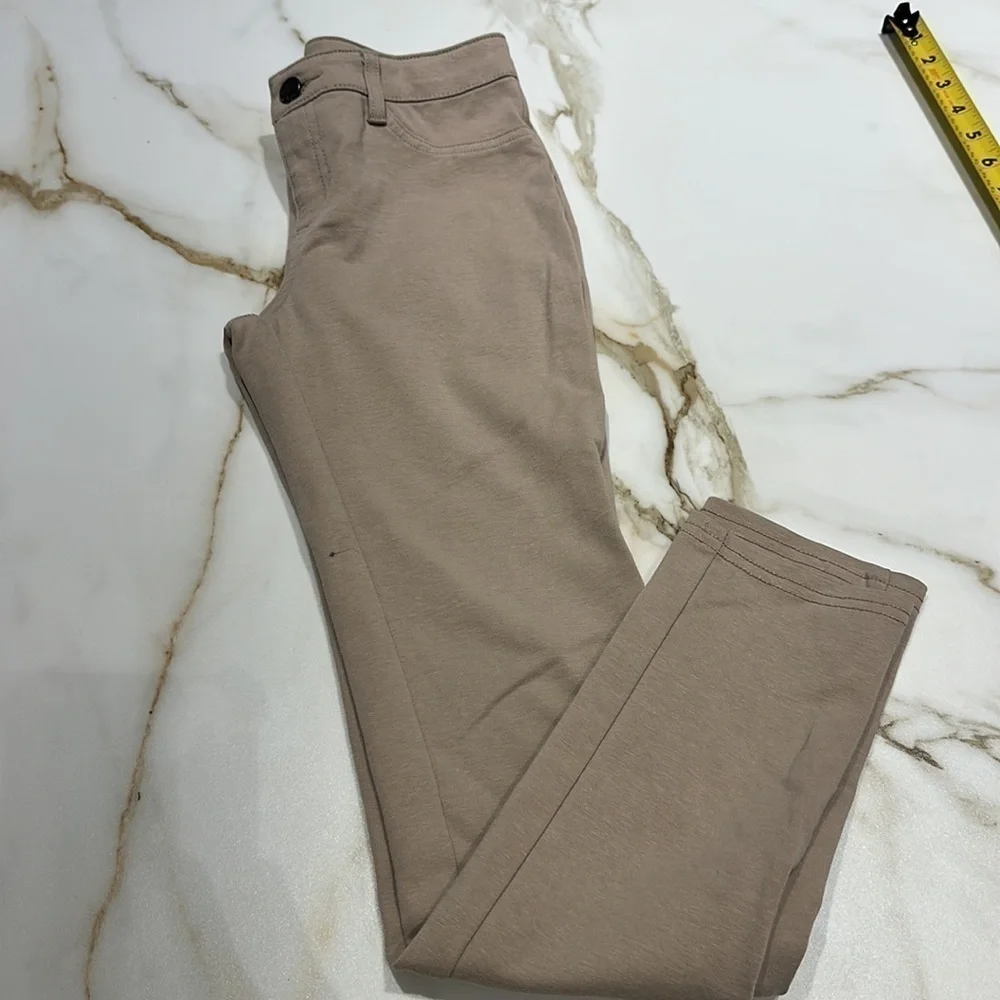 Gap uniform pants 10